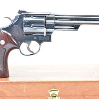 1975 S&W, Model 29-2, 44 Mag Cal., Revolver W/ Wood Case