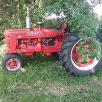 FARMALL H - OWNER INFO COMING SOON