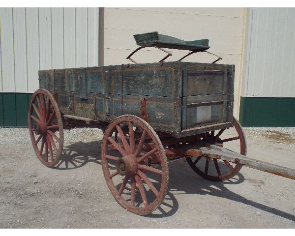 Antique JD Wagon, all original, with seat